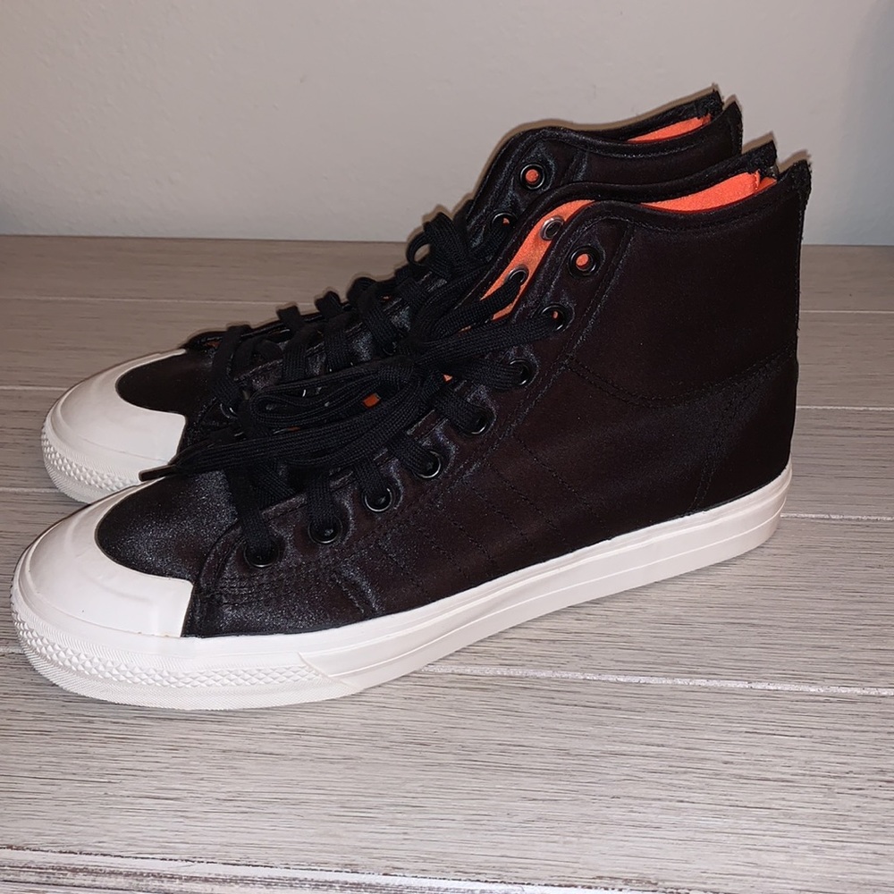 NWOT Mens Adidas Originals Nizza Hi RF - Black